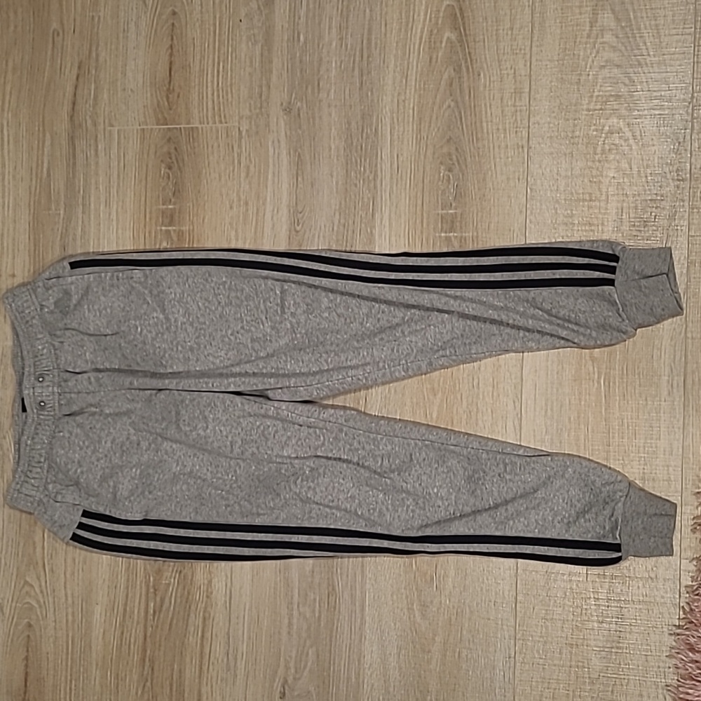 Adidas gray sweat pants size xs